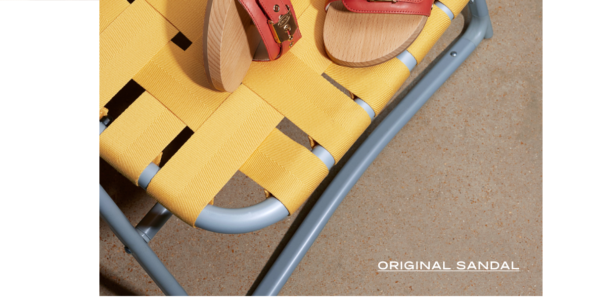 original sandal in red leather
